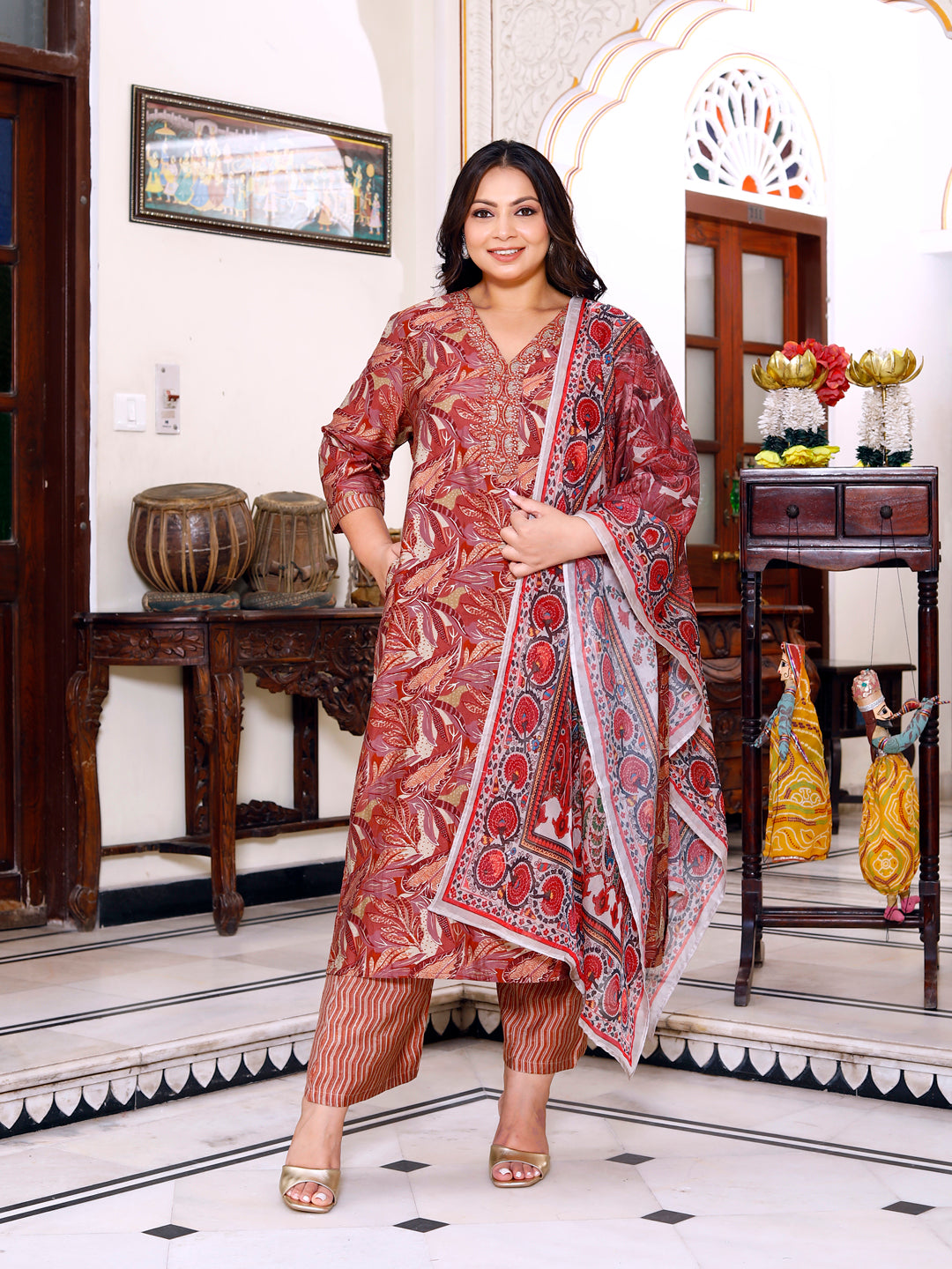 Women Kurta Pant Dupatta Set ( Onion Pink )